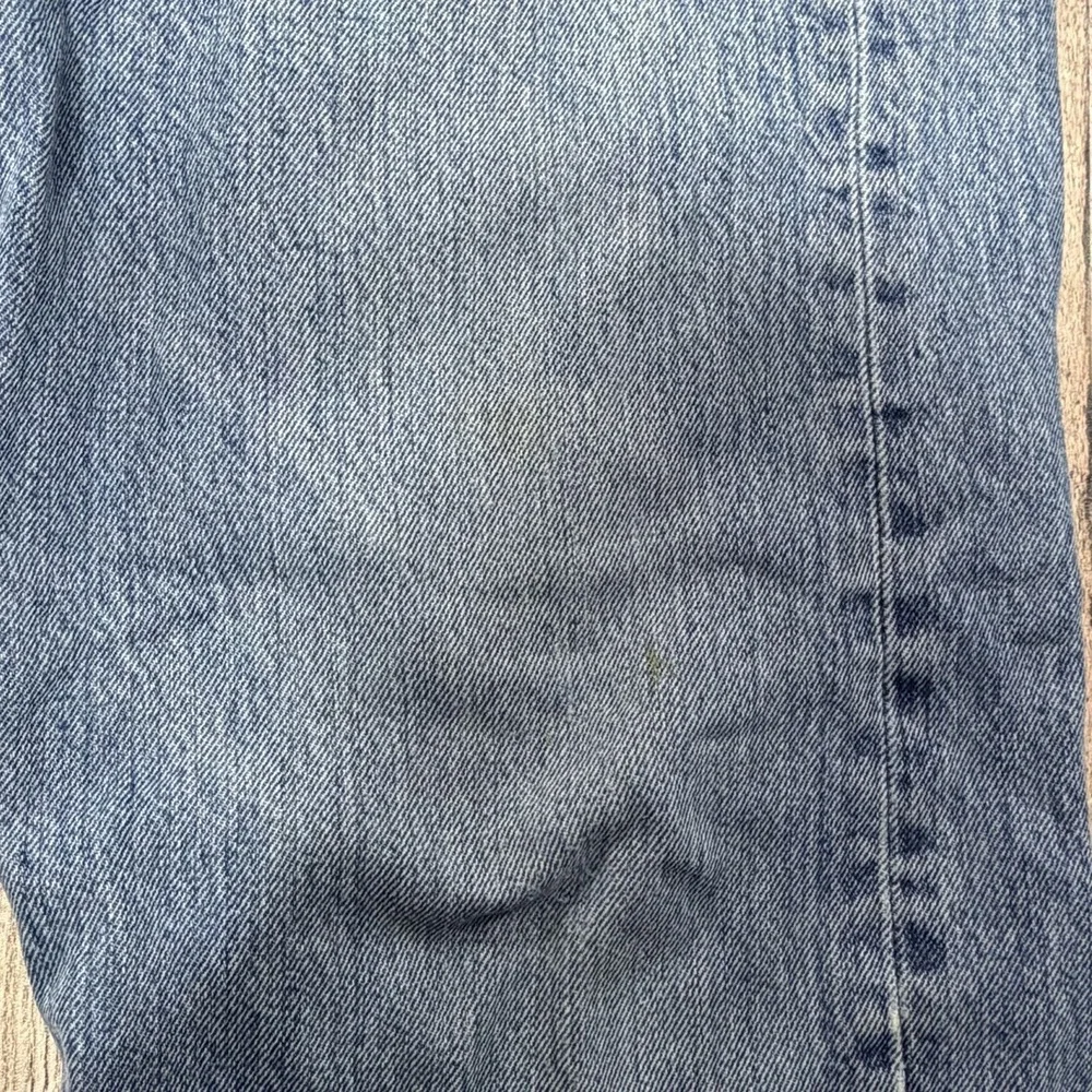 Levis pre owned
